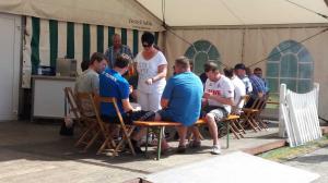 051 Scheibeaufhaengen