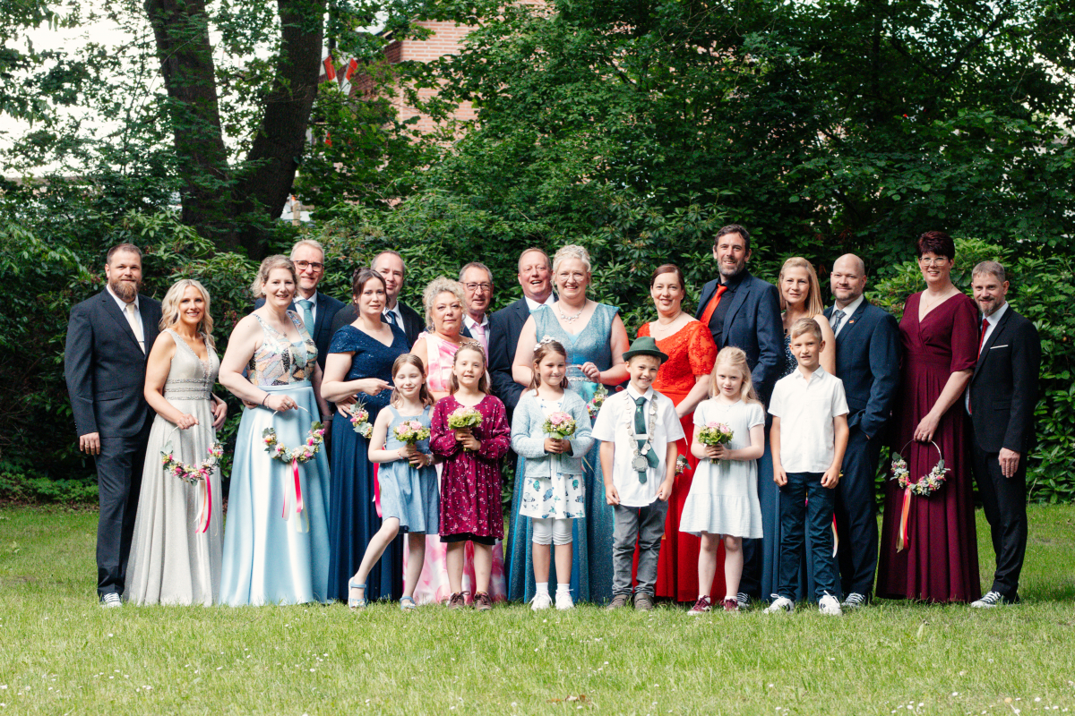 Thron gesamt mit Kinderthron